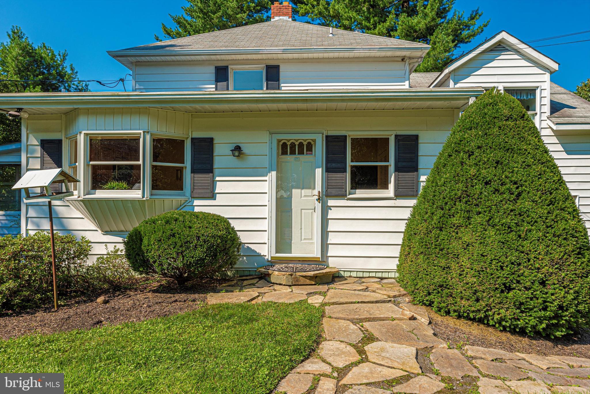 19121 Windsor Forest Road Mount Airy, MD 21771 - Photo 2 of 77