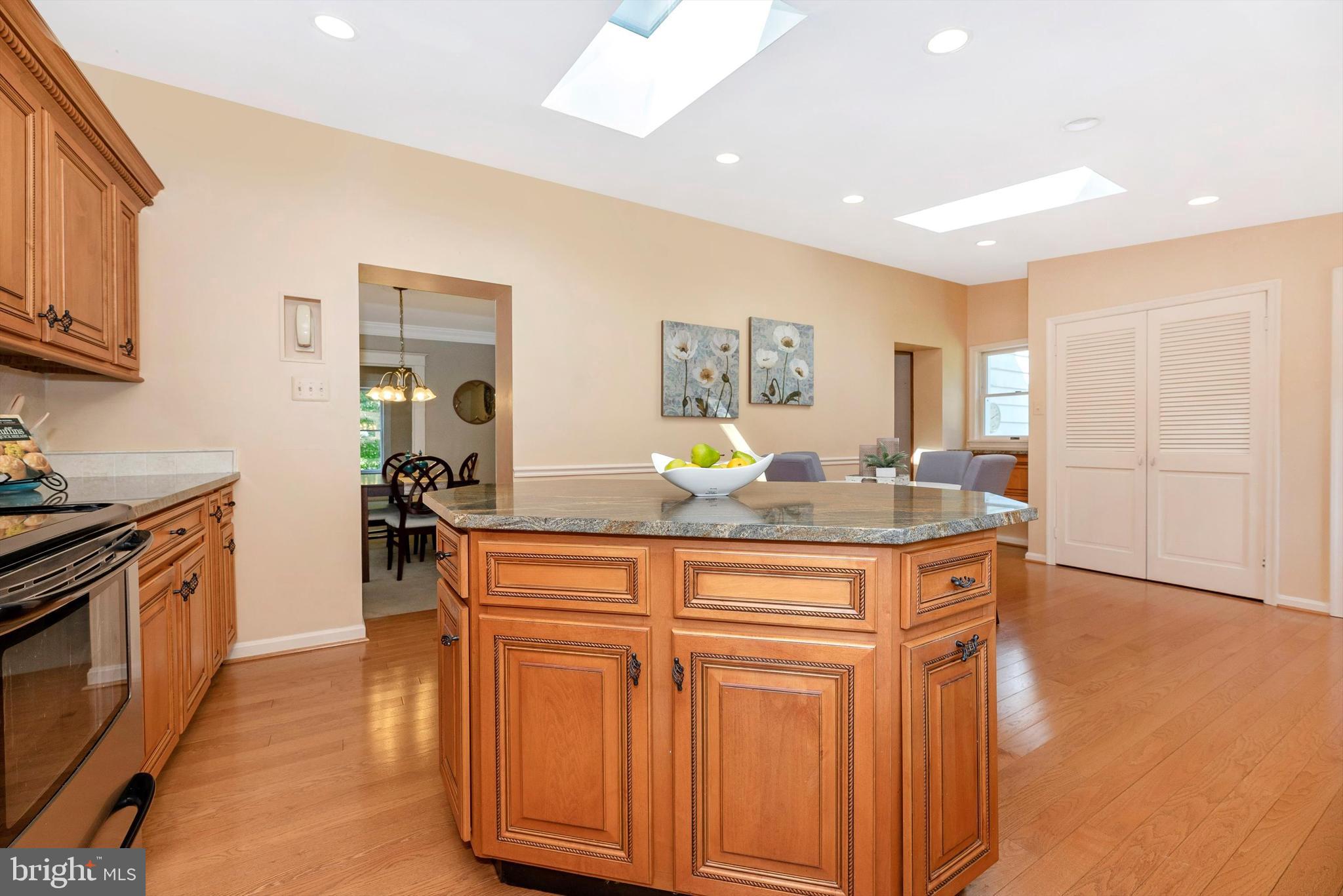 19121 Windsor Forest Road Mount Airy, MD 21771 - Photo 11 of 77