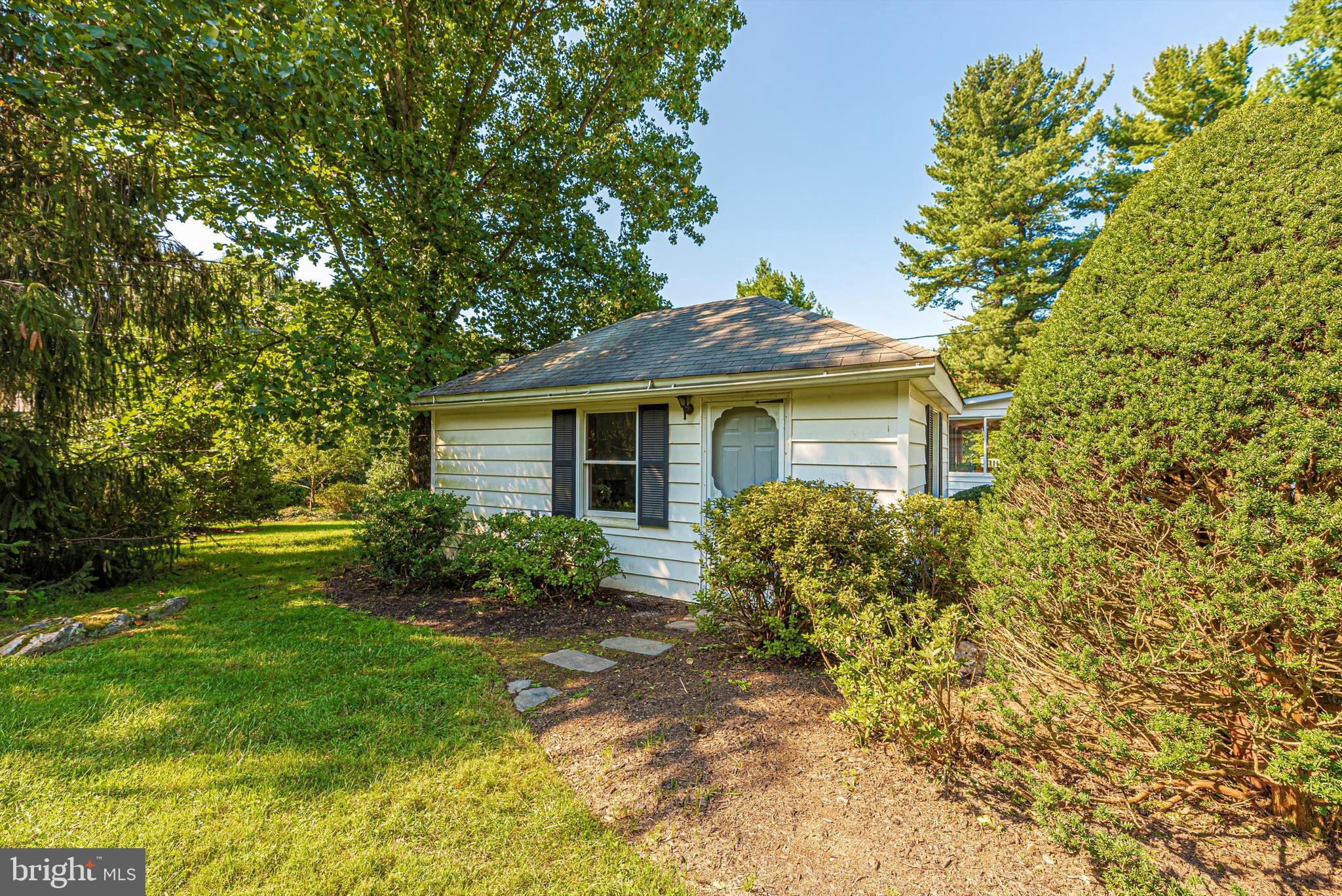 19121 Windsor Forest Road Mount Airy, MD 21771 - Photo 46 of 77 Separate apartment/office studio