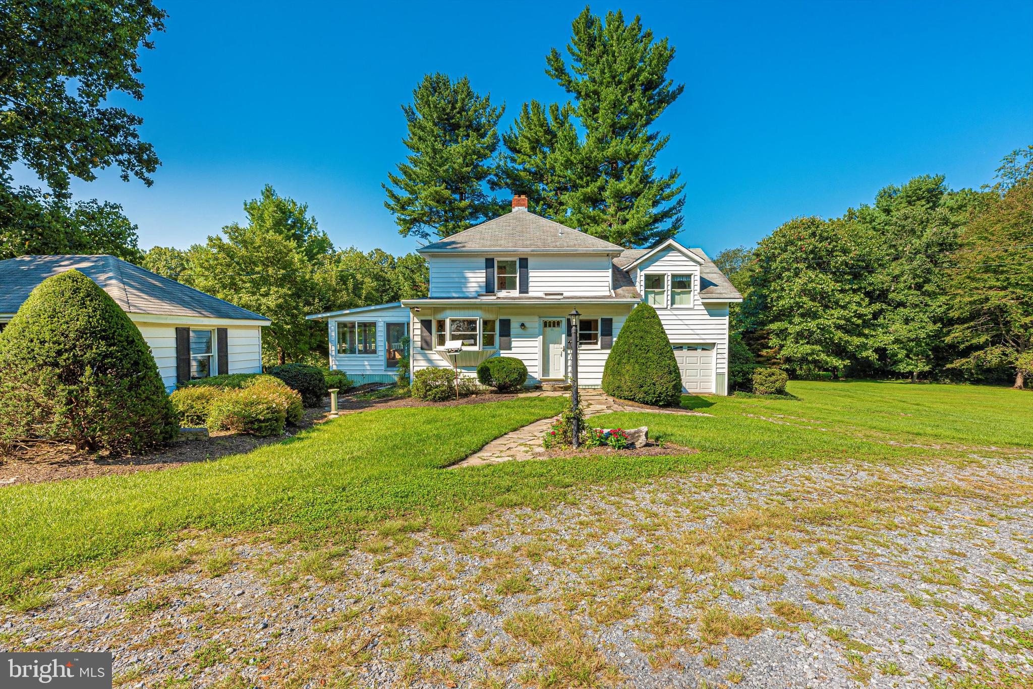 19121 Windsor Forest Road Mount Airy, MD 21771 - Photo 7 of 77