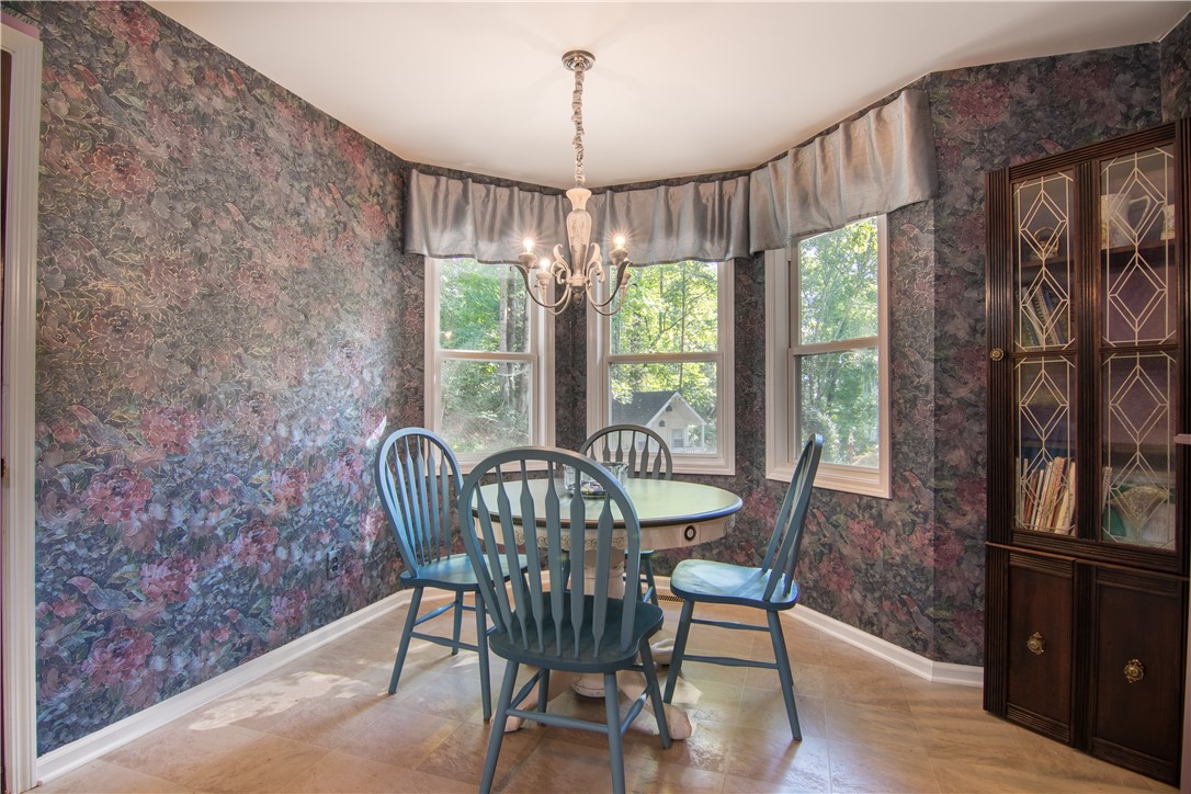 301 Lakeside Drive Seneca, SC 29672 - Photo 17 of 37