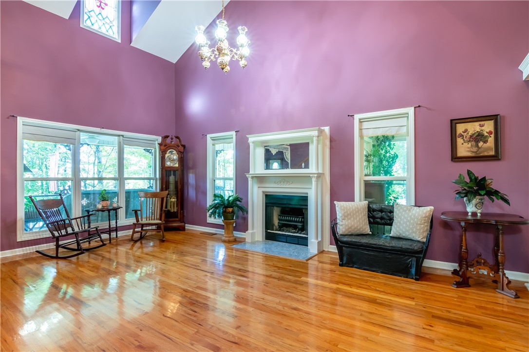 301 Lakeside Drive Seneca, SC 29672 - Photo 9 of 37