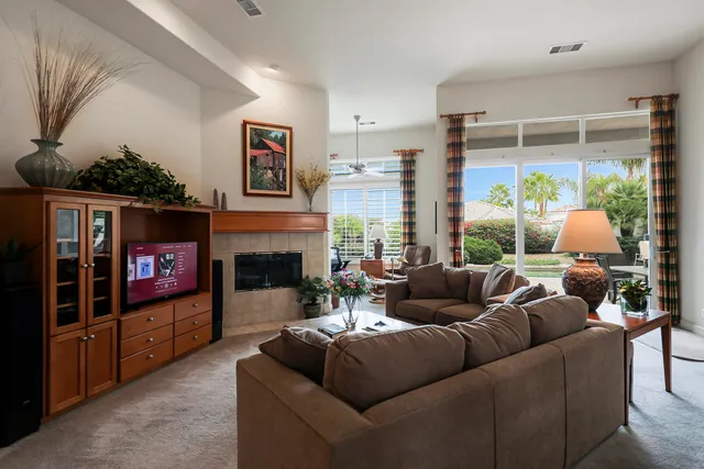 $1,190,000 | 51350 VÃa Sorrento, La Quinta, CA 92253