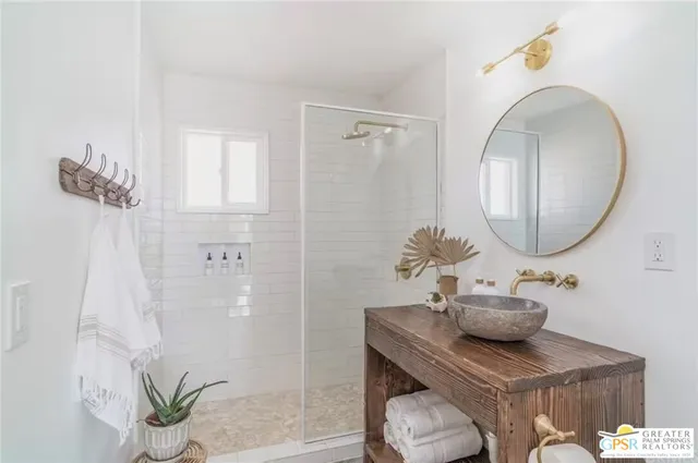 a bathroom with a toilet