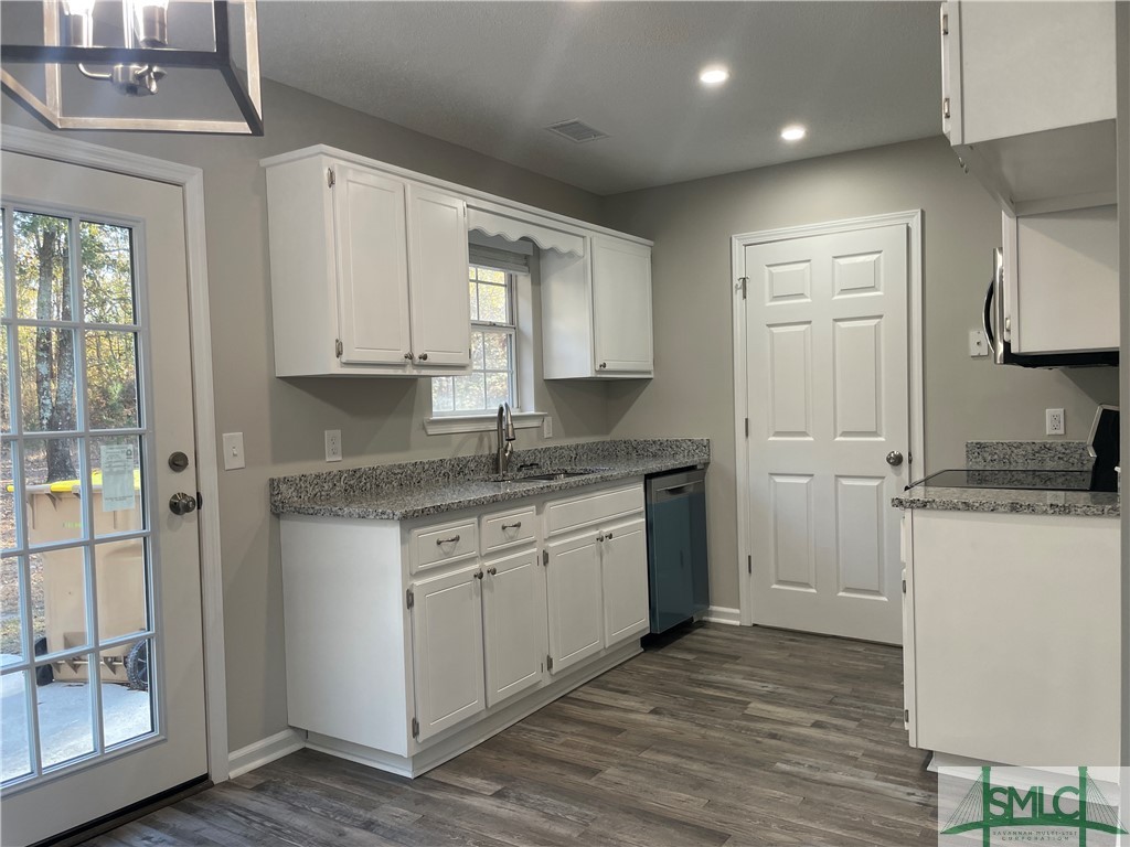 110 Ellis Drive Rincon, GA 31326 - Photo 2 of 18