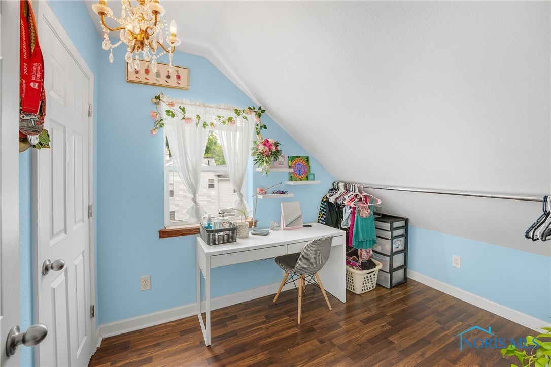 2258 West Alexis Road Toledo, OH 43613 - Photo 16 of 29 Gallery Image 16
