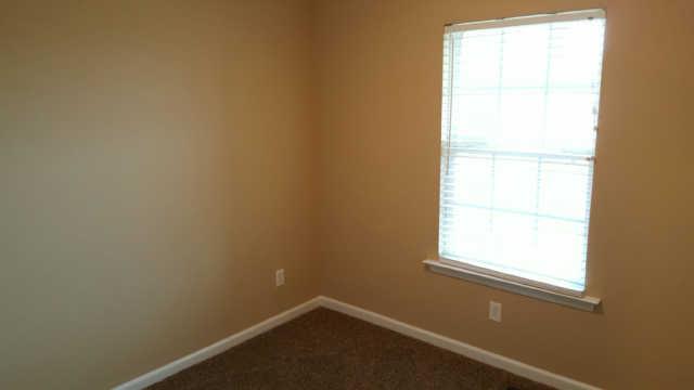 4555 Blackman Road Murfreesboro, TN 37129 - Photo 8 of 10 Gallery Image 8