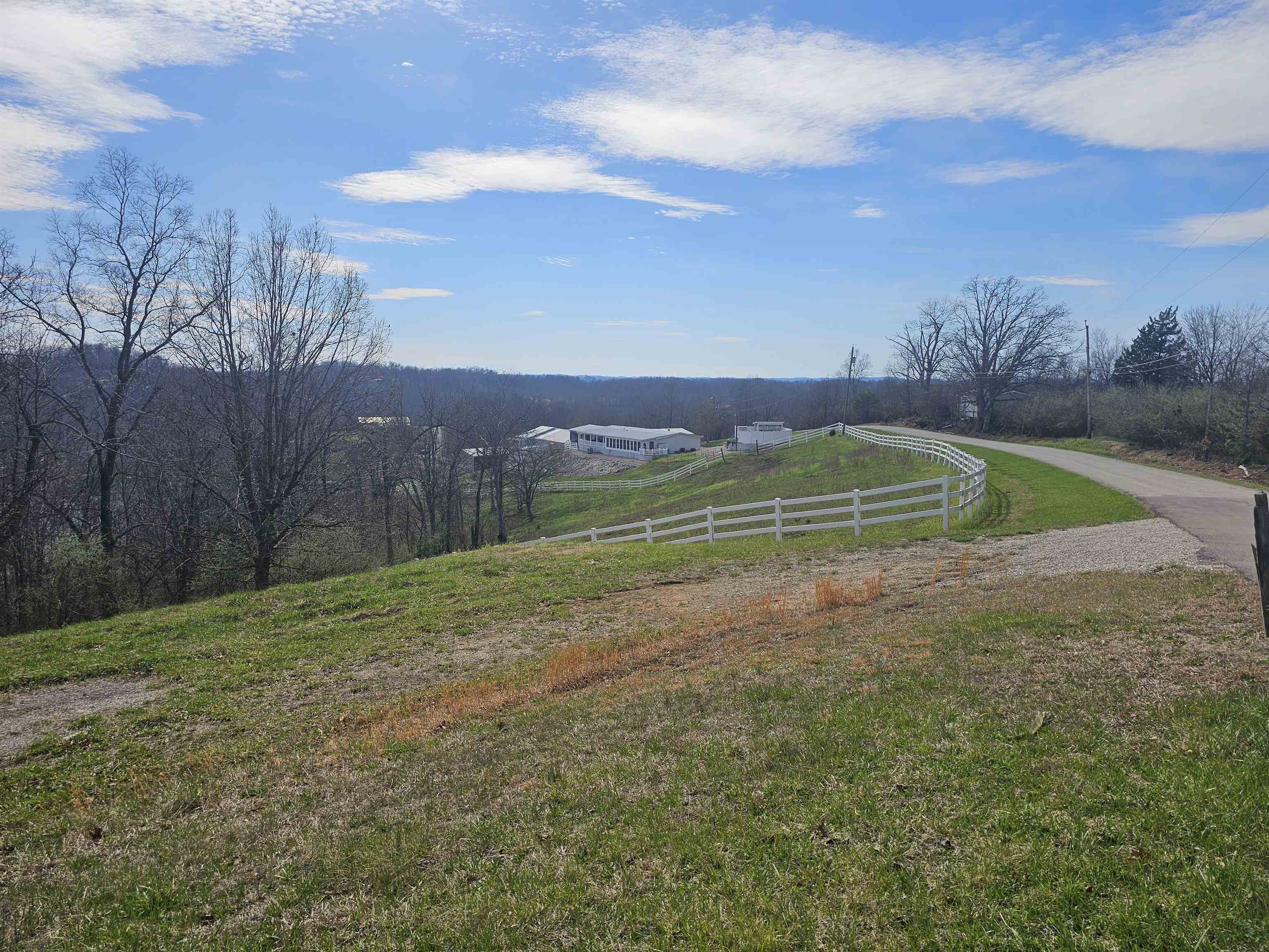 6207 Tarpin Ridge Catlettsburg, KY 41129 - Photo 3 of 8
