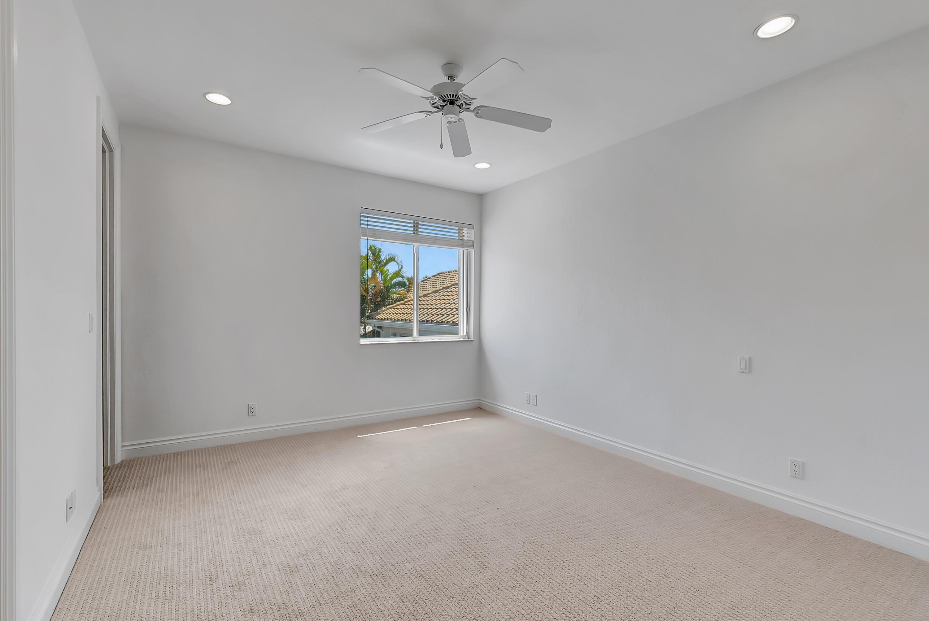 6471 Enclave Way Boca Raton, FL 33496 - Photo 32 of 39 47_dsc_6333