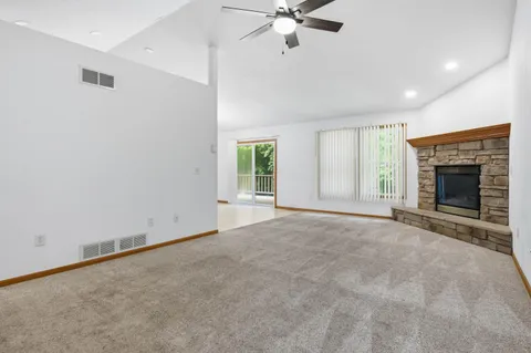 $475,000 | 3130 West Rockport Park Drive, Janesville, WI 53548