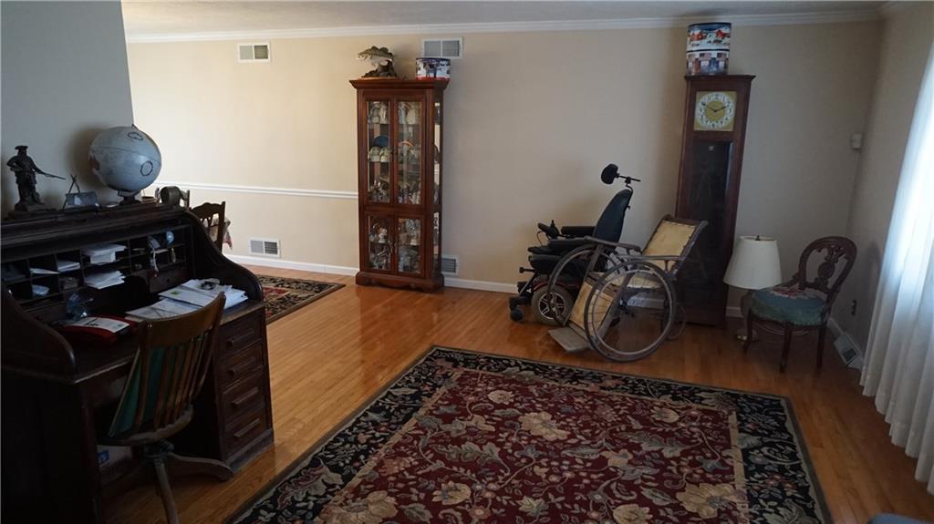 138 Becker Road Butler, PA 16002 - Photo 6 of 24