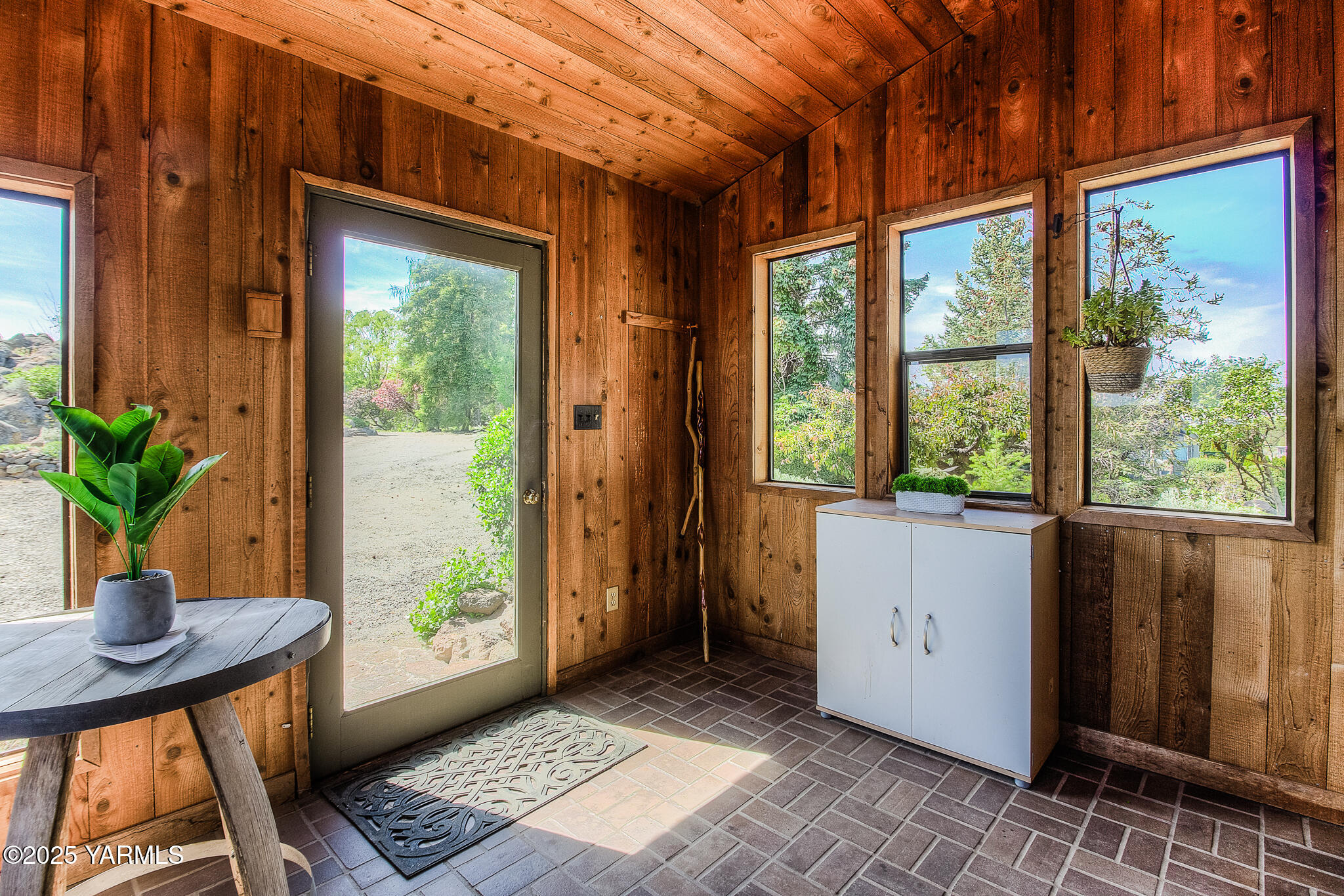 541 Basalt Springs Way Yakima, WA 98908 - Photo 46 of 51 a view of a room that has a window and wooden floor