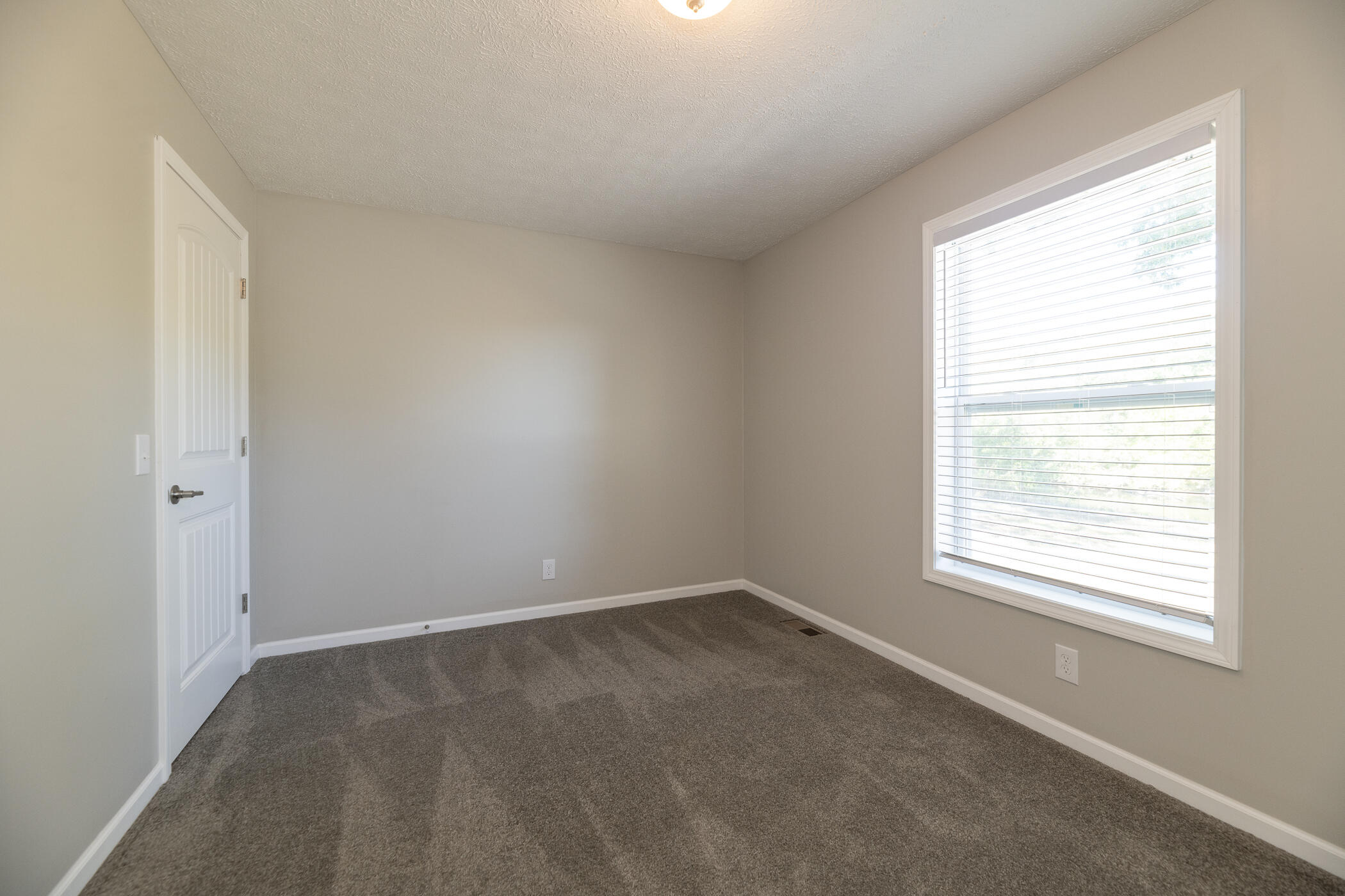 135 Jeremy Street Constantine, MI 49042 - Photo 27 of 63 135 Jeremy-13