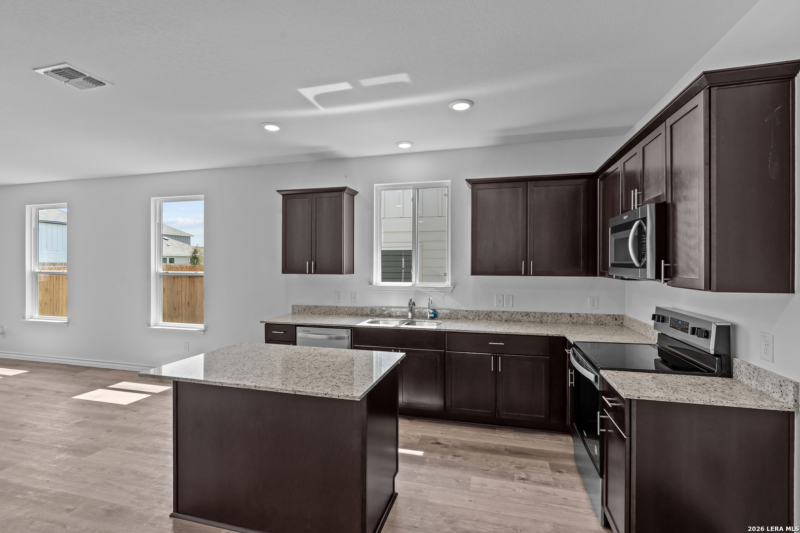 336 Wild Crk Road Seguin, TX 78155 - Photo 6 of 29