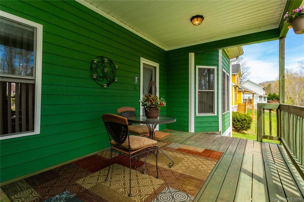 71 Noble Road Fairview, NC 28730 - Photo 19 of 22 Gallery Image 19
