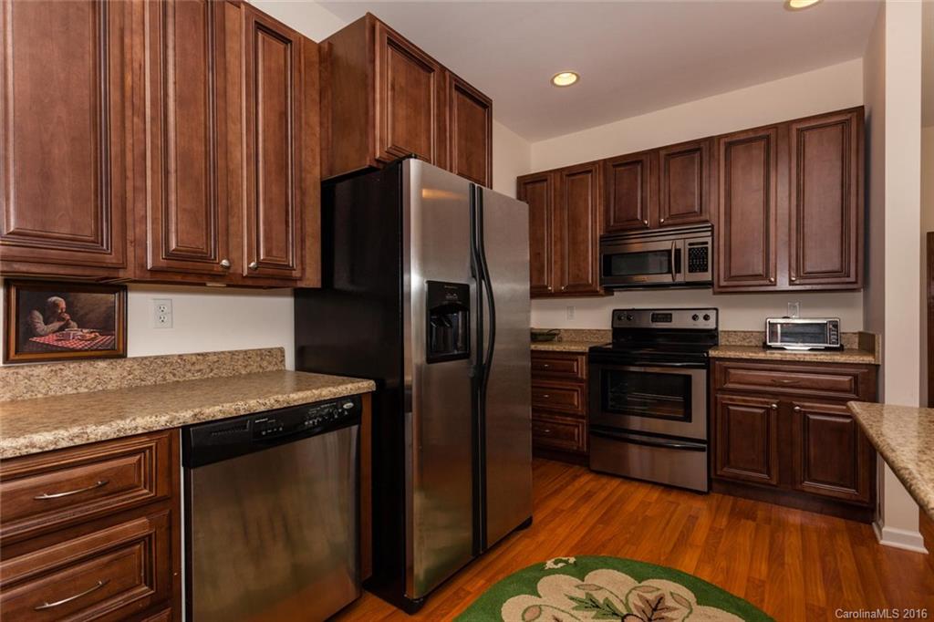 71 Noble Road Fairview, NC 28730 - Photo 6 of 22 Gallery Image 6