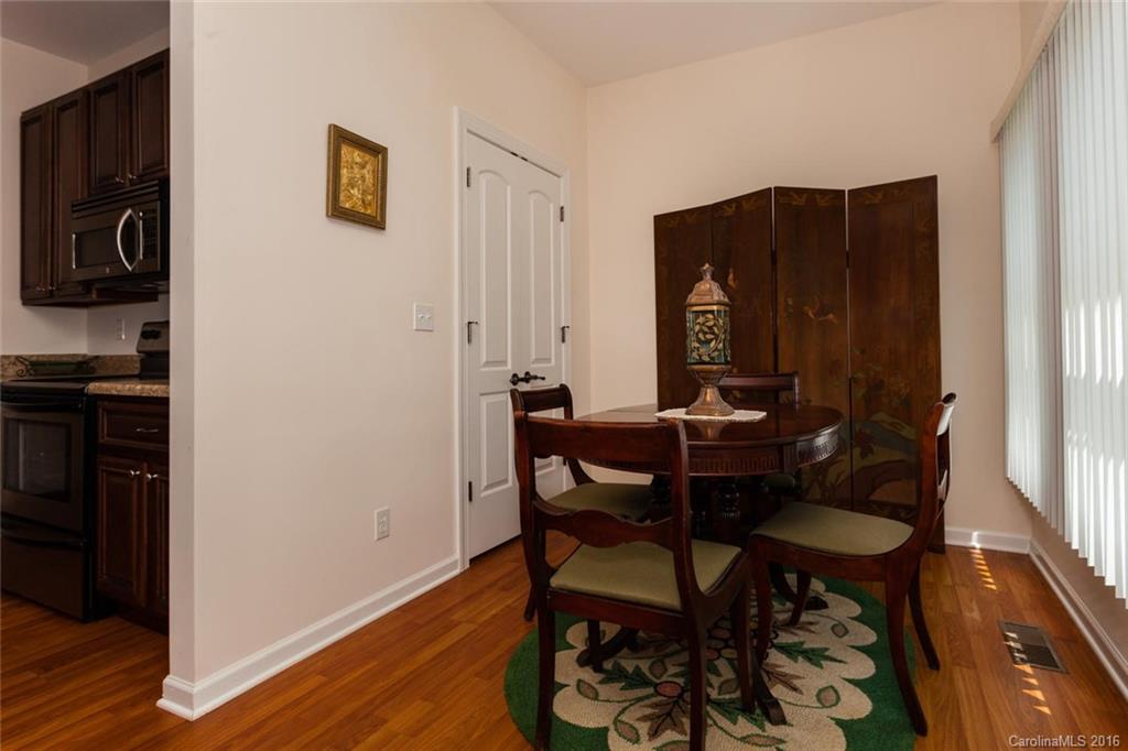 71 Noble Road Fairview, NC 28730 - Photo 9 of 22 Gallery Image 9