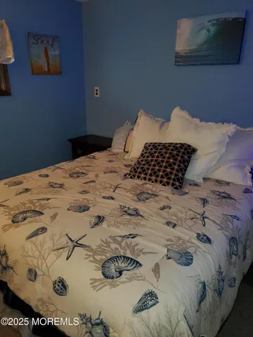 $4,000 | 411 Woodland Avenue, Avon-by-the-Sea, NJ 07717