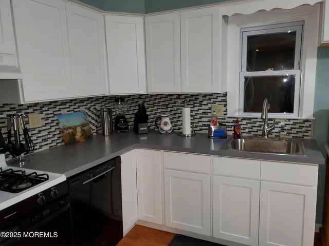 $4,000 | 411 Woodland Avenue, Avon-by-the-Sea, NJ 07717