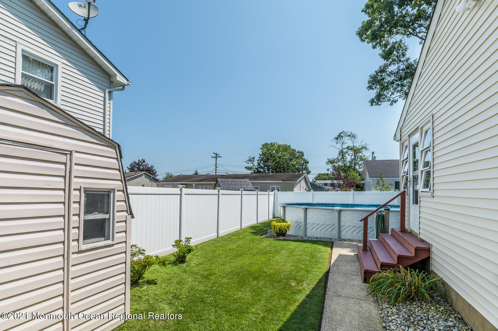 125 Jordan Road Brick, NJ 08724 - Photo 21 of 28 a view of a backyard with sitting area