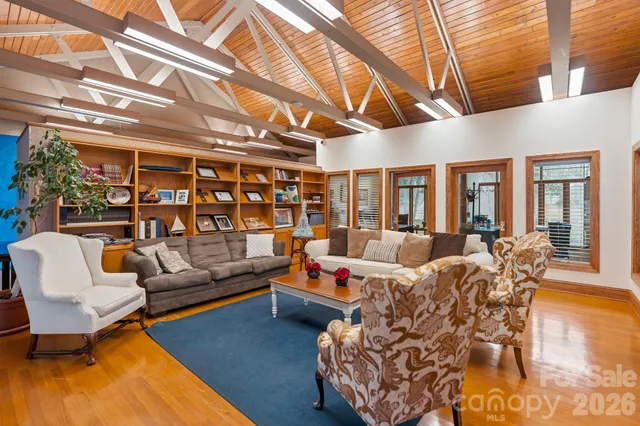 $7,900,000 | 6692 Valwood Road, Conover, NC 28613