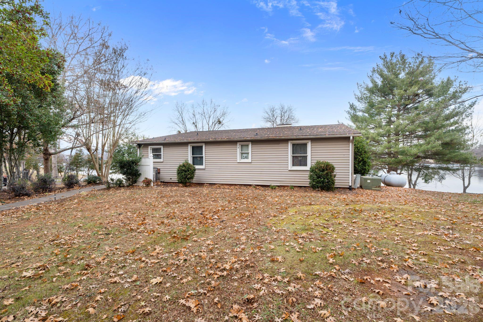 6692 Valwood Road Conover, NC 28613 - Photo 23 of 38