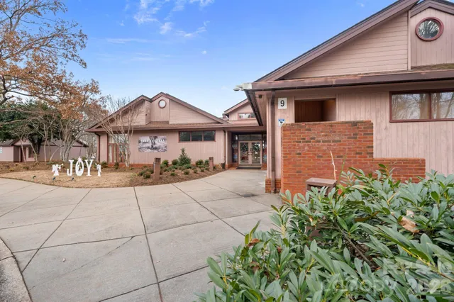 $7,900,000 | 6692 Valwood Road, Conover, NC 28613