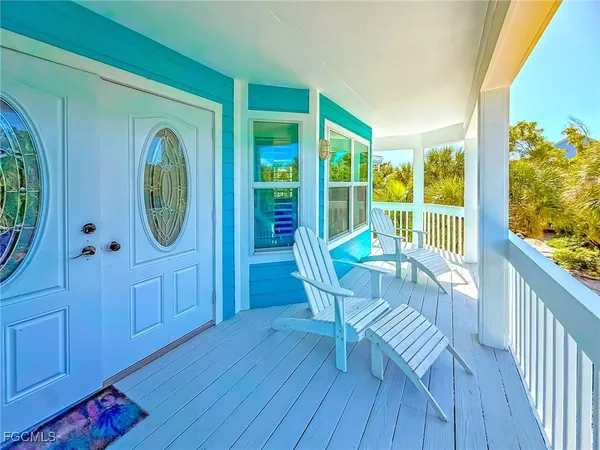 $1,895,000 | 4560 Conch Shell Drive, Upper Captiva, FL 33924