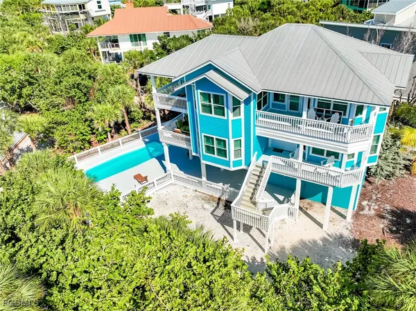 $1,895,000 | 4560 Conch Shell Drive, Upper Captiva, FL 33924