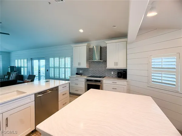 $1,895,000 | 4560 Conch Shell Drive, Upper Captiva, FL 33924