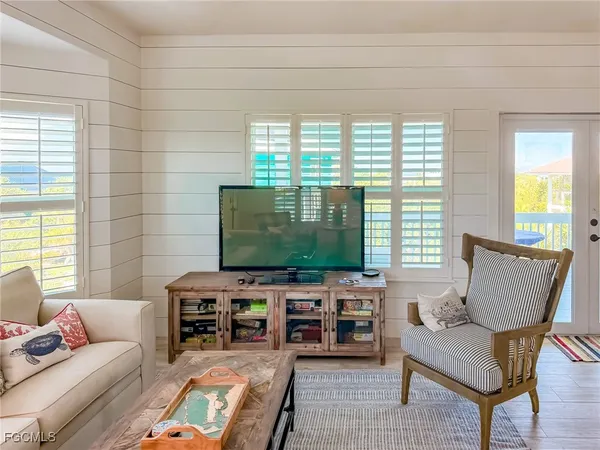 $1,895,000 | 4560 Conch Shell Drive, Upper Captiva, FL 33924