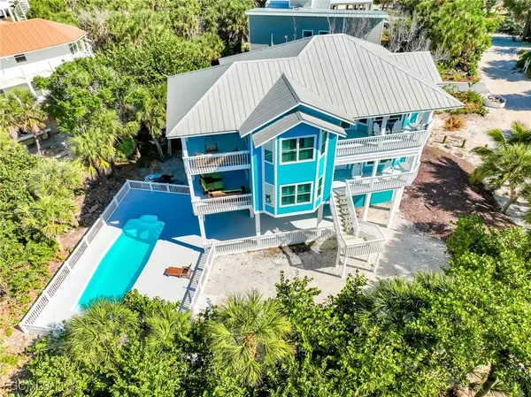$1,895,000 | 4560 Conch Shell Drive, Upper Captiva, FL 33924