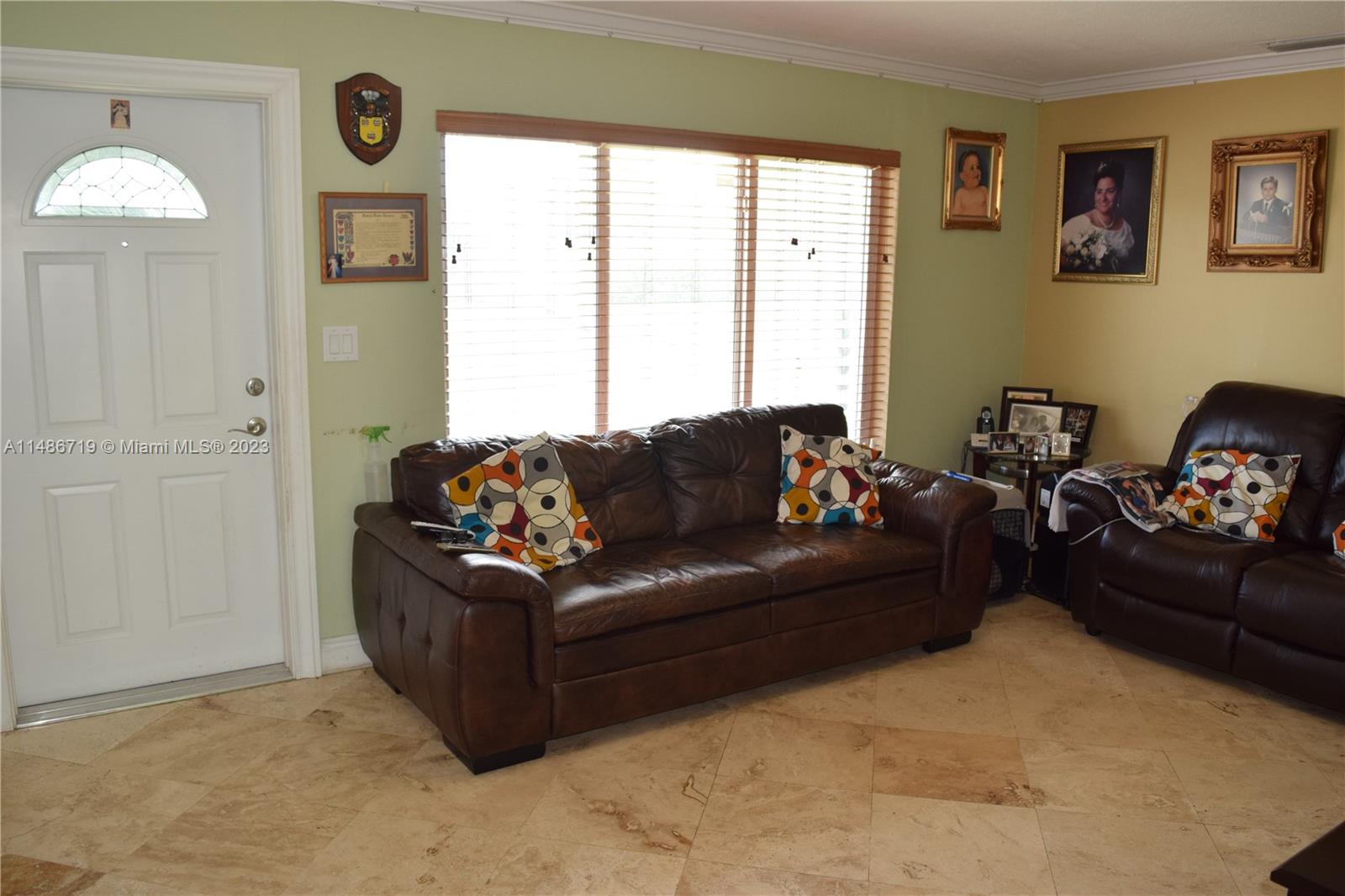 Palmetto Estates Miami, FL 33157 - Photo 18 of 20 a living room with furniture and a large window