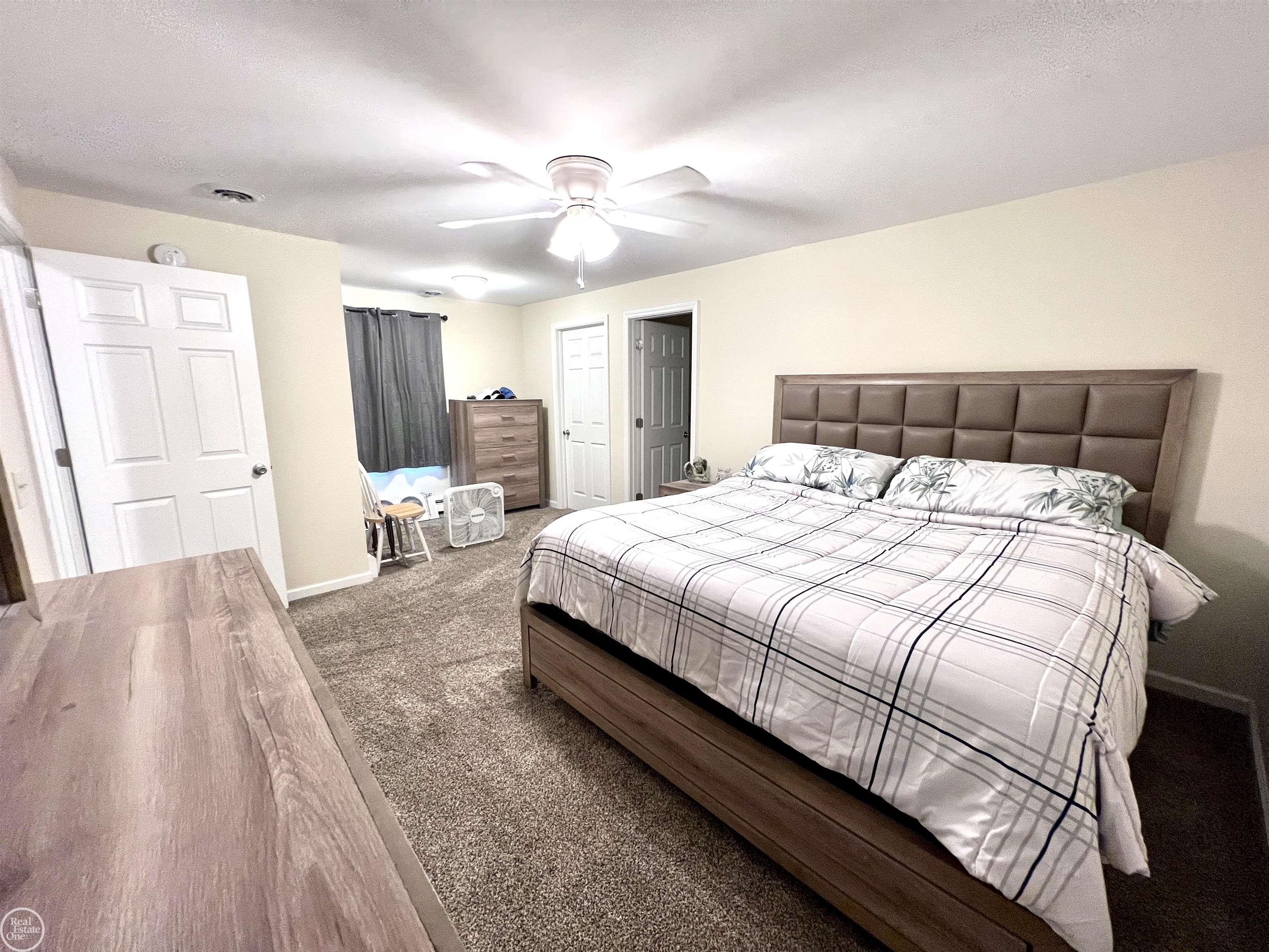 3908 State Road Fort Gratiot, MI 48059 - Photo 22 of 33