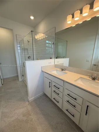 $3,500 | 4286 Effendi Drive, Lantana, FL 33462