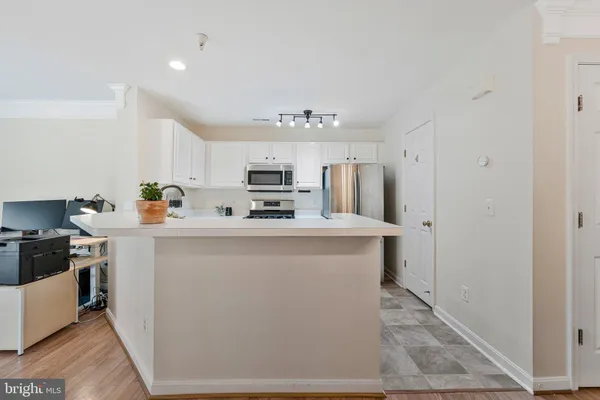 $420,000 | 21789 Baldwin Square, Unit 21789, Sterling, VA 20164