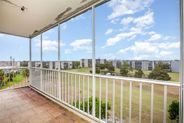 $189,900 | 4240 Ironwood Circle, Unit 601AA, Bradenton, FL 34209