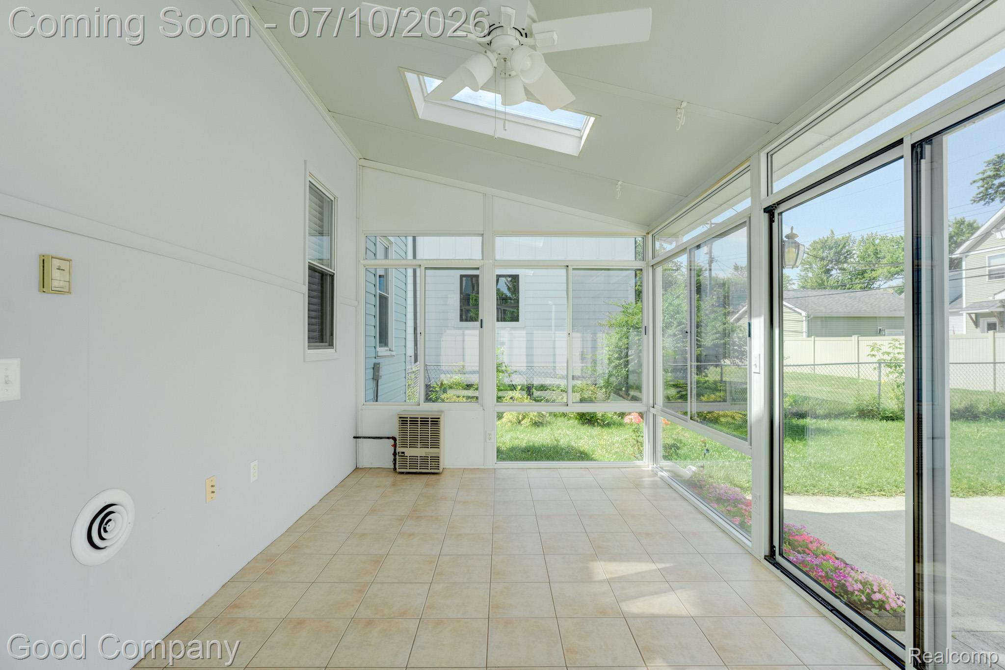 3689 Phillips Avenue Berkley, MI 48072 - Photo 23 of 51 3689 Phillips Ave.-19.jpg