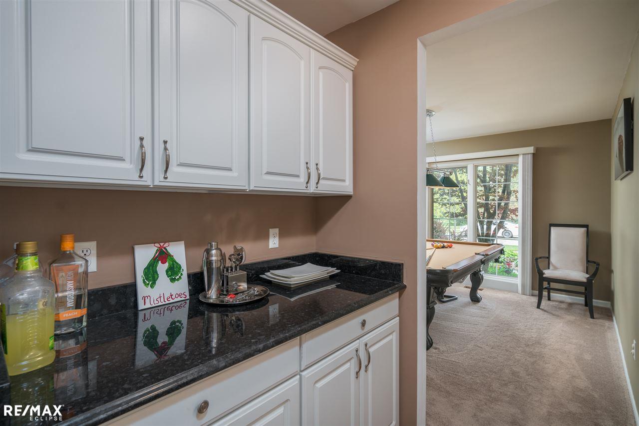 1694 Chase Drive Rochester, MI 48307 - Photo 18 of 47 31320393-17.JPG