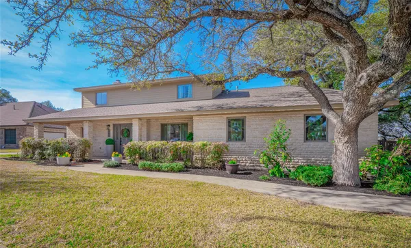 $799,000 | 302 South Ridge Circle, Georgetown, TX 78628