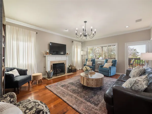 $799,000 | 302 South Ridge Circle, Georgetown, TX 78628
