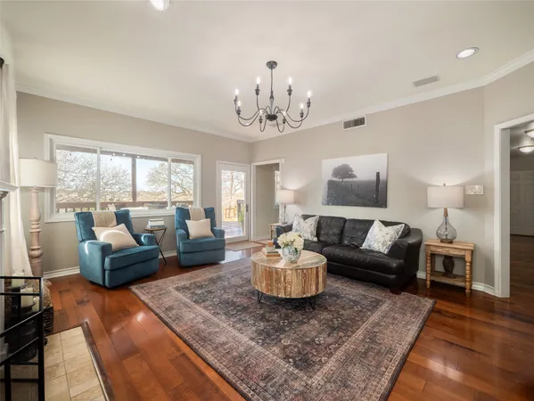 $799,000 | 302 South Ridge Circle, Georgetown, TX 78628