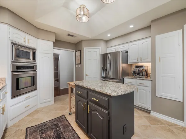 $799,000 | 302 South Ridge Circle, Georgetown, TX 78628