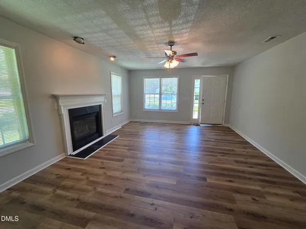 $1,695 | 4820 Morecambe Way, Apex, NC 27539