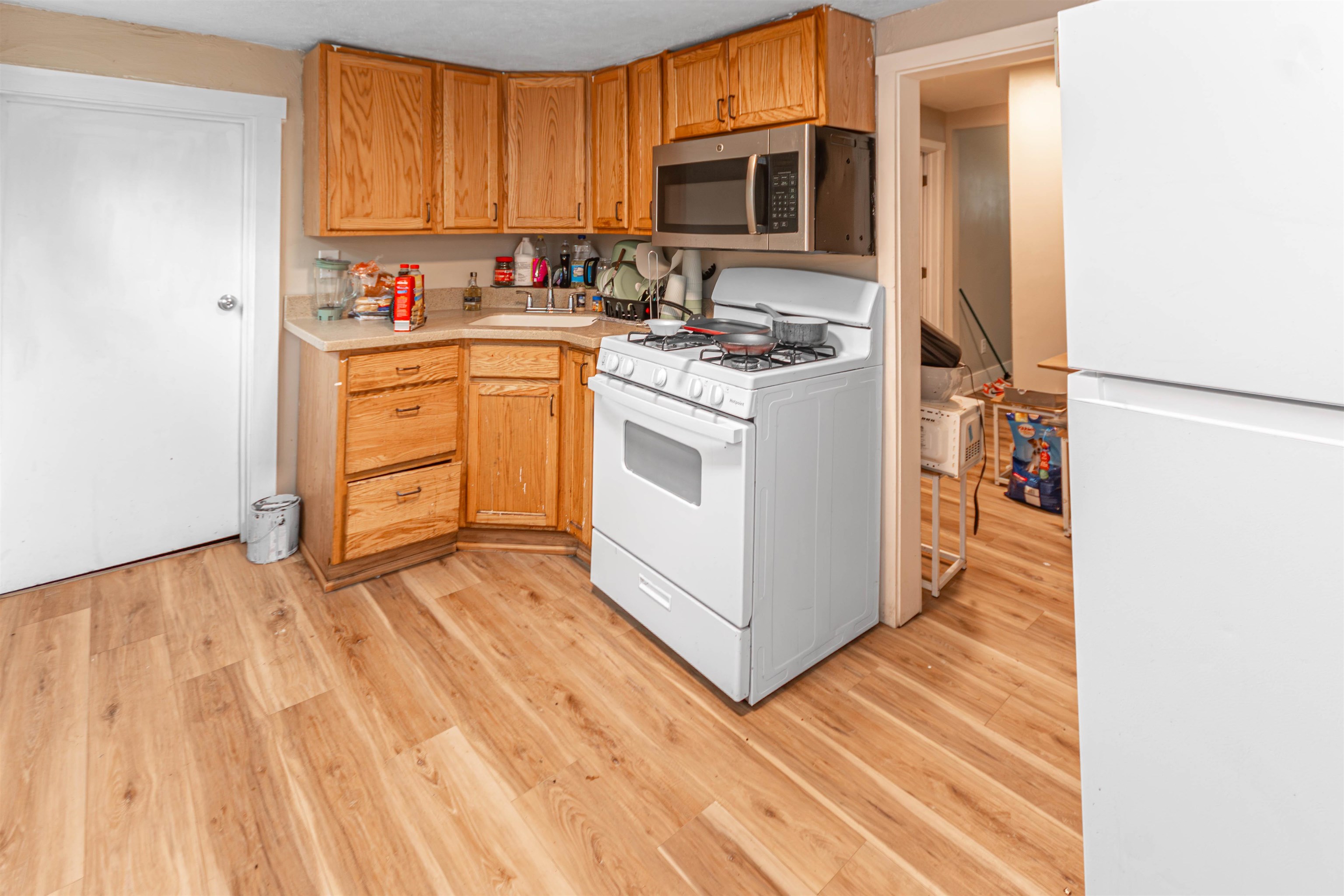 814 Brooke Road Rockford, IL 61109 - Photo 9 of 12
