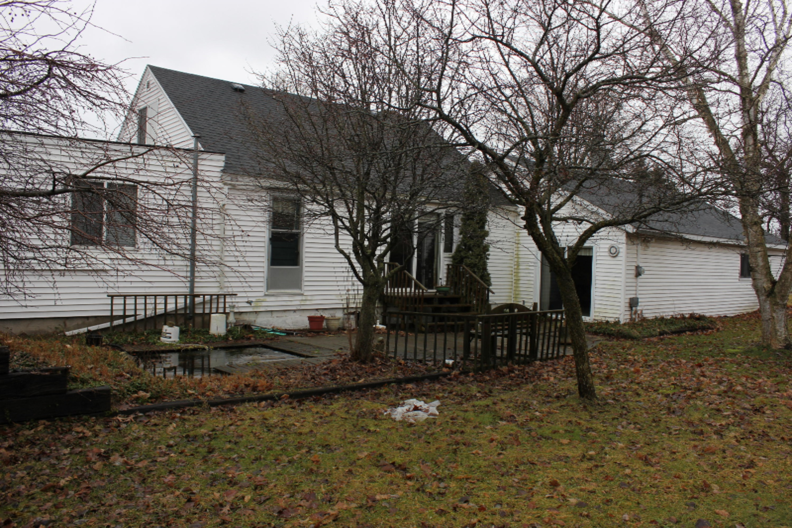 1665 North Newaygo Road Bailey, MI 49303 - Photo 3 of 25 IMG_1152