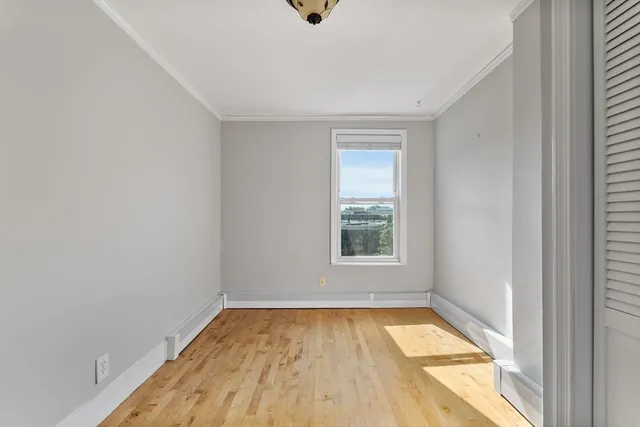 $634,900 | 260-262 Sidney Street, Unit 3R, Cambridge, MA 02139