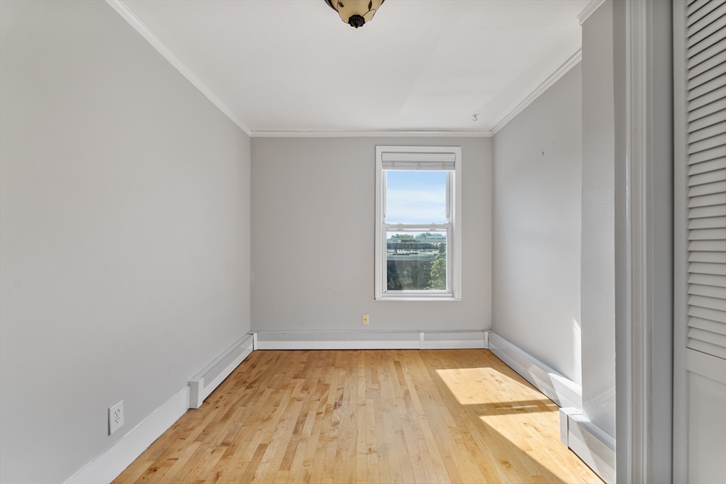 260-262 Sidney Street, Unit 3R Cambridge, MA 02139 - Photo 9 of 13
