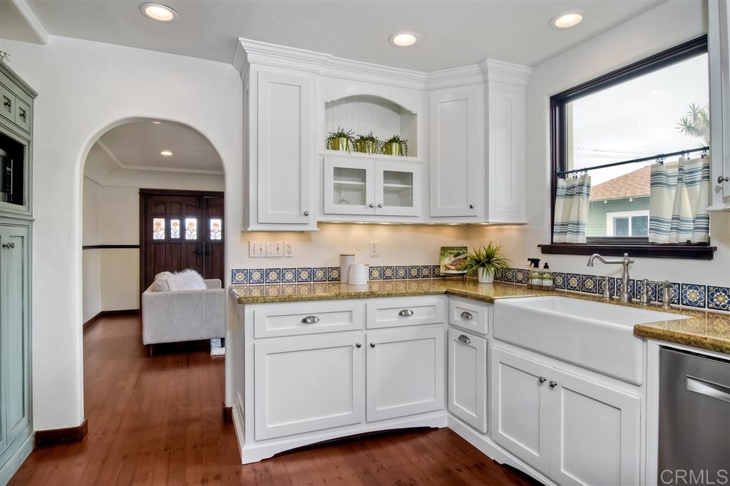 1008 South Ditmar Street Oceanside, CA 92054 - Photo 7 of 25