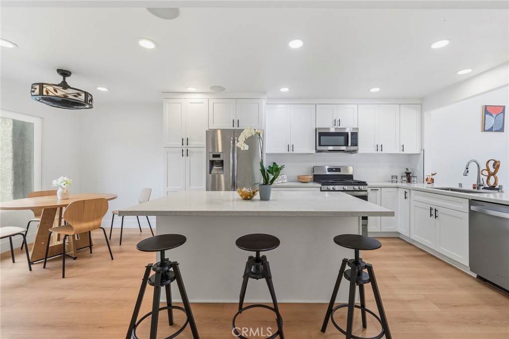 7 Boone Irvine, CA 92620 - Photo 5 of 32 Remodeled Kitchen